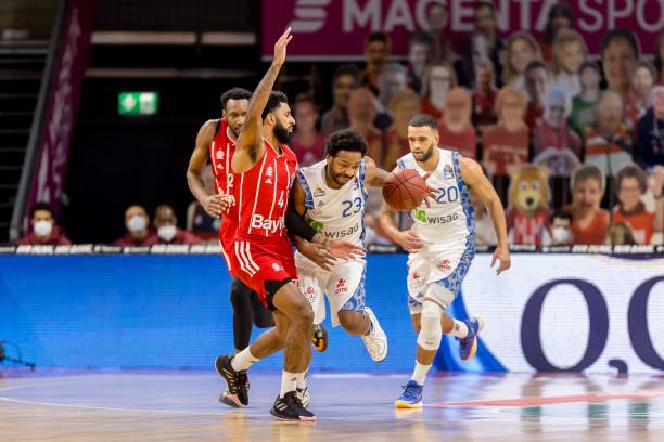 长期缺阵 长期缺阵