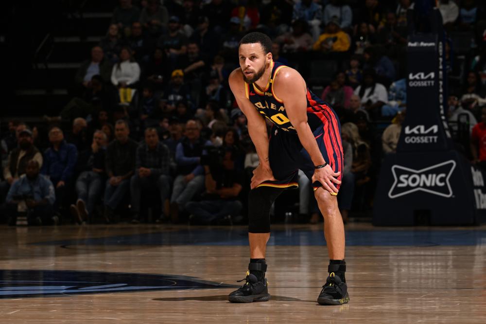 球队不遗余 球队不遗余