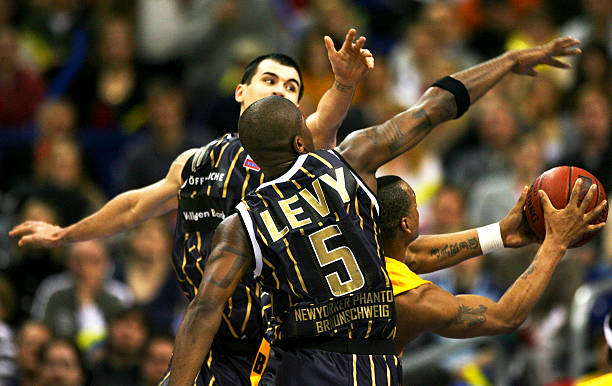 球迷们的热 球迷们的热