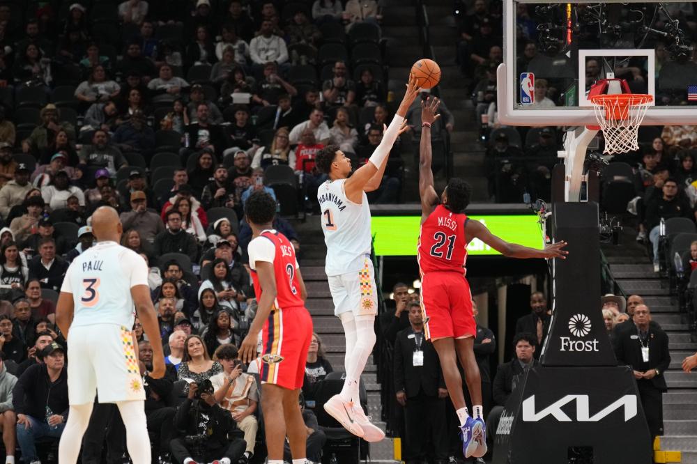 宫鲁鸣强调 宫鲁鸣强调