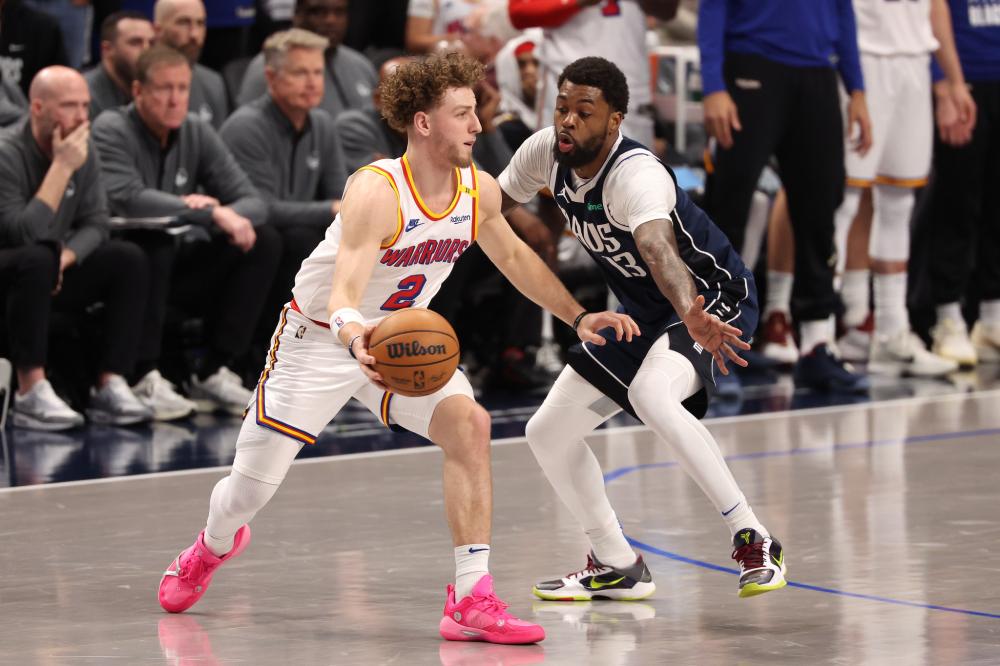 固的四后卫 固的四后卫